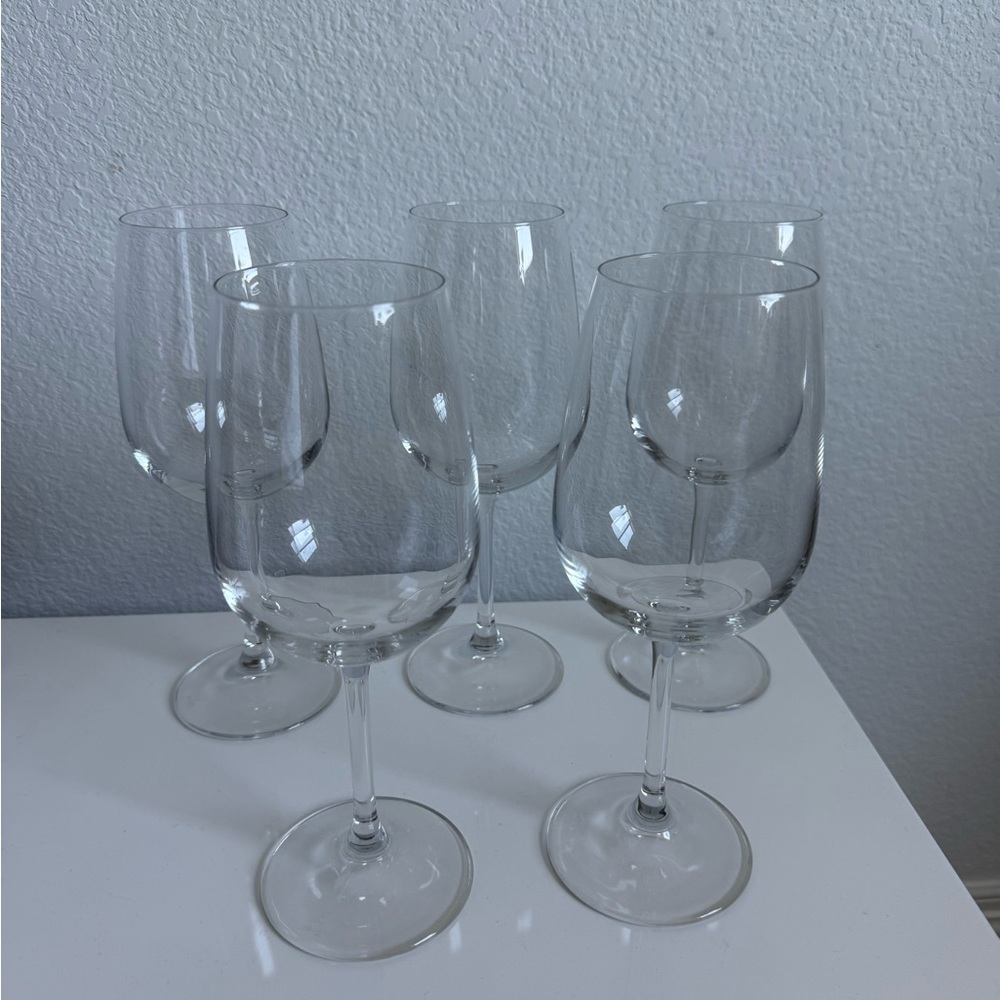 BORMIOLI ROCCO 9 1/4” Crystal Wine Glasses  17 oz Set of 5 Large